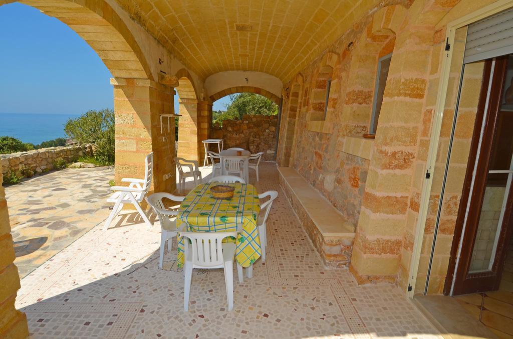 Casa Orizzonte Villa Patu Bagian luar foto